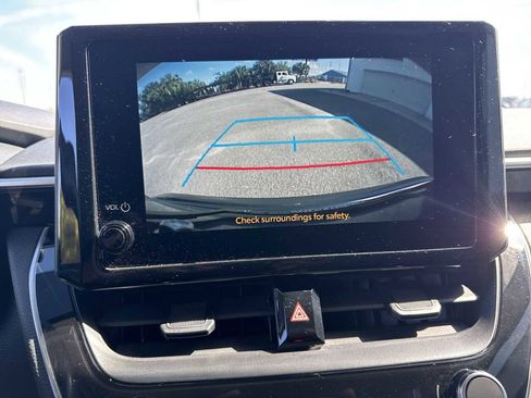 Used 2024 Toyota Corolla LE FWD image 26