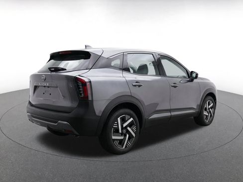 Used 2026 Nissan Kicks SV w/ Cold Weather Package FWD image 9