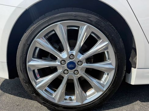 Used 2018 Ford Fusion Platinum FWD image 36