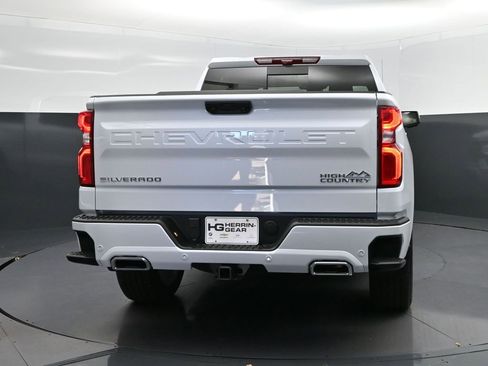 New 2026 Chevrolet Silverado 1500 High Country image 7