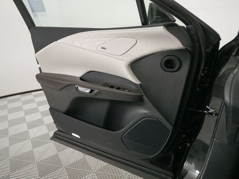 Certified 2025 Lexus RX 450h AWD w/ Convenience Package image 12