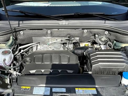 New 2026 Volkswagen Atlas Cross Sport SEL R-Line AWD/4WD image 12
