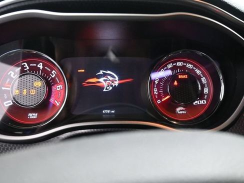 Used 2017 Dodge Challenger SRT Hellcat RWD image 26
