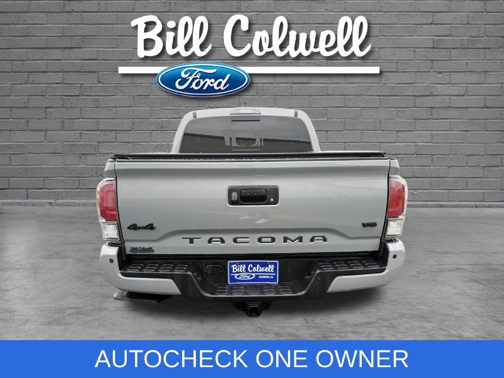 Used 2021 Toyota Tacoma Limited AWD/4WD image 6