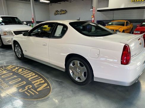 Used 2006 Chevrolet Monte Carlo SS w/ Convenience Package image 16