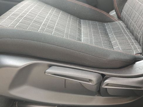 Used 2024 Honda HR-V Sport image 3