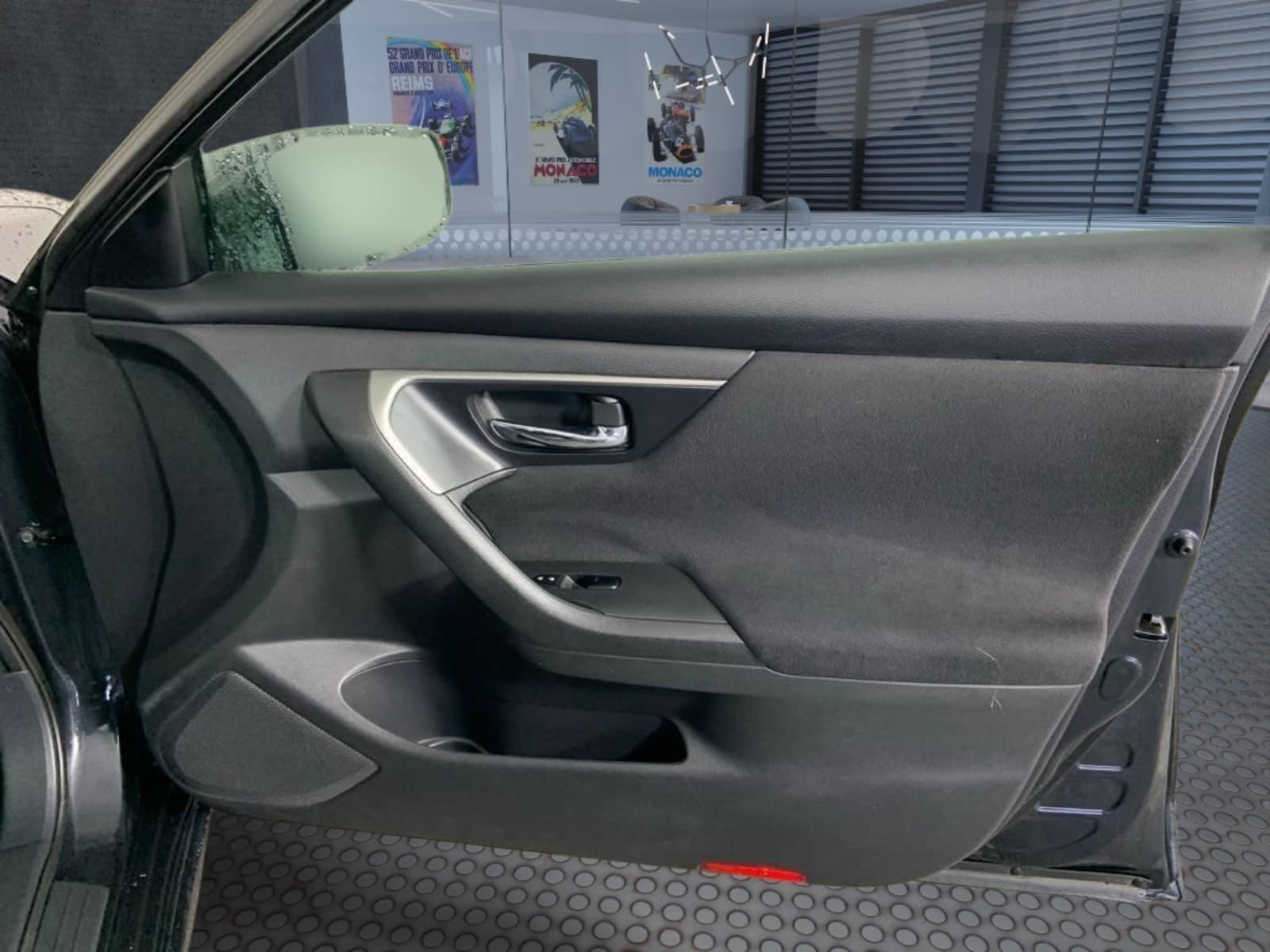 Used 2015 Nissan Altima 2.5 S w/ Power Driver Seat Package FWD image 13