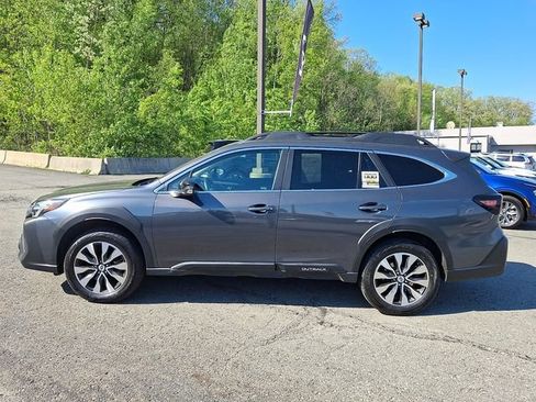 Used 2024 Subaru Outback Limited AWD/4WD image 8