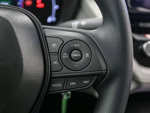 New 2026 Toyota Corolla Cross L image 21