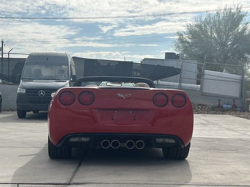 Used 2005 Chevrolet Corvette Convertible w/ Preferred Equipment Group RWD image 6