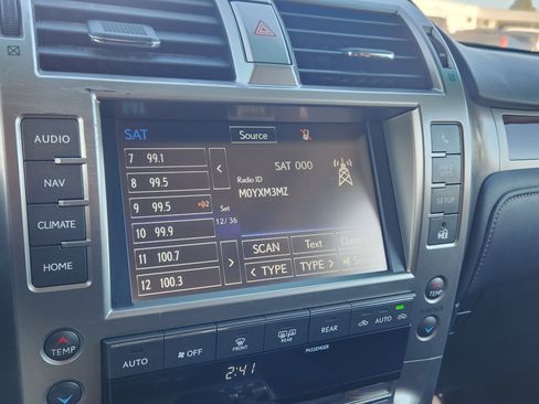 Used 2017 Lexus GX 460 GX 460 image 25