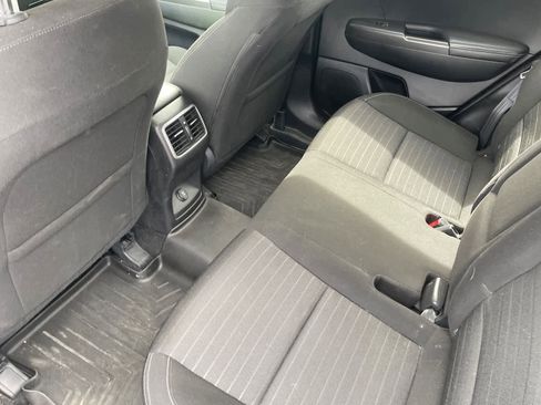 Used 2018 Kia Sportage LX image 10