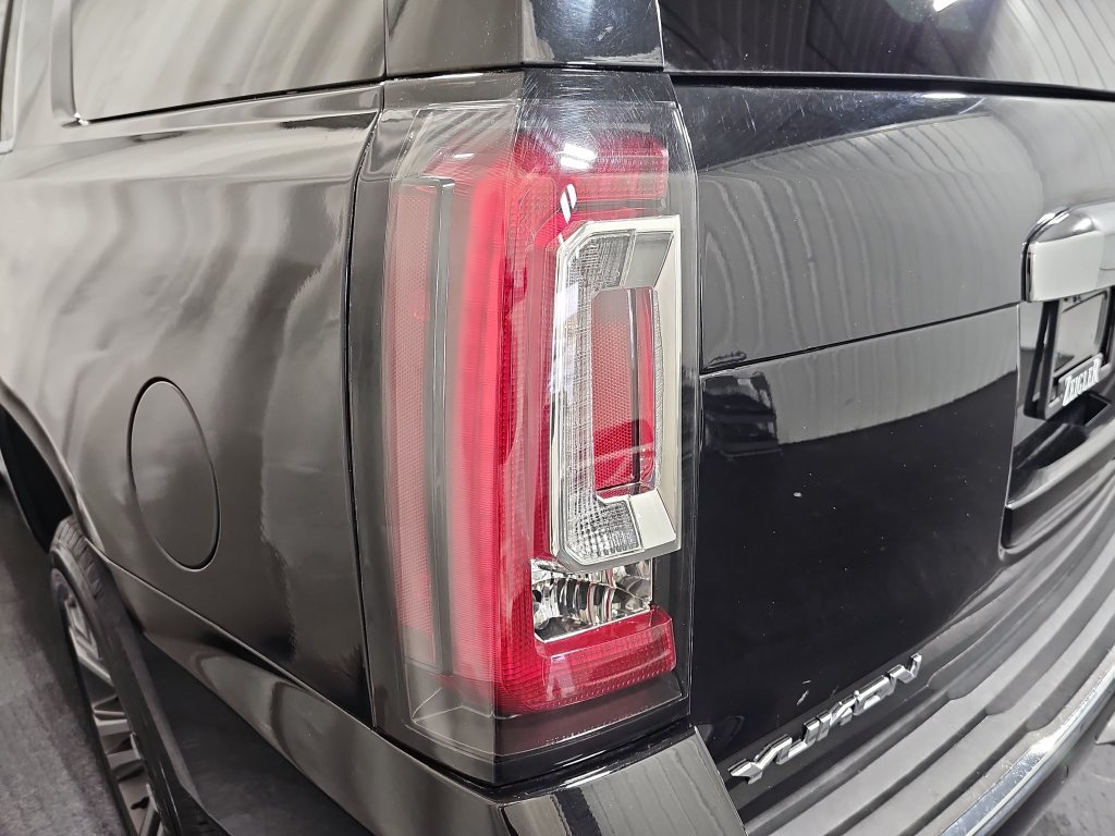 Used 2017 GMC Yukon Denali w/ Open Road Package AWD/4WD image 74