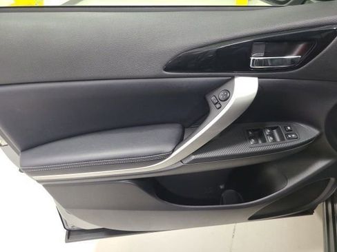 Used 2024 Mitsubishi Eclipse Cross SEL AWD/4WD image 19