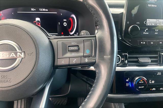 Used 2023 Nissan Pathfinder Platinum FWD image 25
