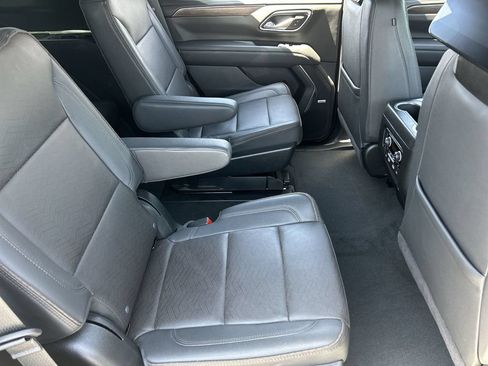 Used 2024 Chevrolet Tahoe High Country AWD/4WD image 28