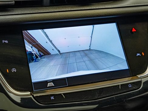 Used 2022 Cadillac XT6 Premium Luxury w/ LPO, Floor Liner Package AWD/4WD image 35