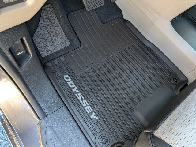 New 2027 Honda Odyssey Elite image 28