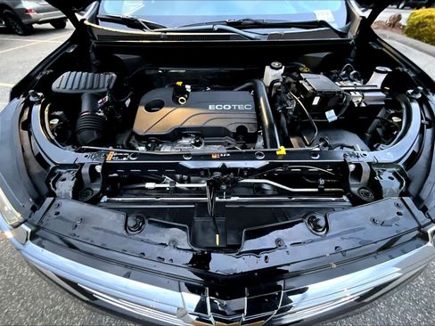Certified 2022 Chevrolet Equinox Premier image 28