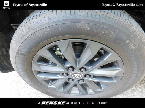 Used 2026 Toyota Land Cruiser AWD/4WD image 9