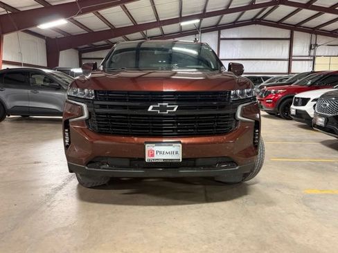Used 2023 Chevrolet Tahoe RST AWD/4WD image 2