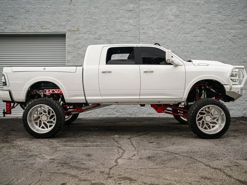 Used 2021 RAM 2500 Laramie w/ Safety Group image 17