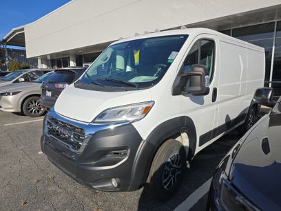 Used 2024 RAM ProMaster 2500 w/ Quick Order Package 22G SLT