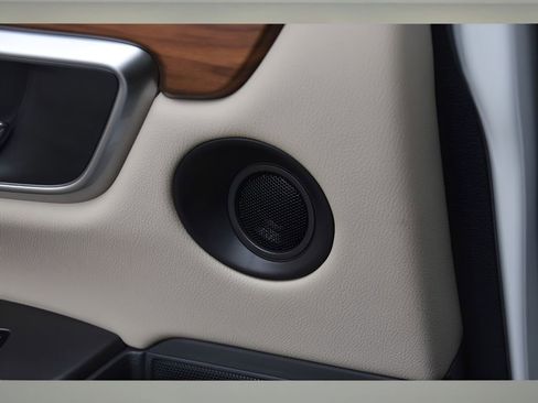 Used 2019 Honda CR-V EX-L image 16