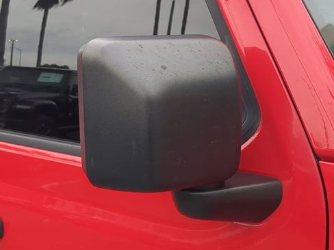 Used 2021 Jeep Gladiator Sport AWD/4WD image 12