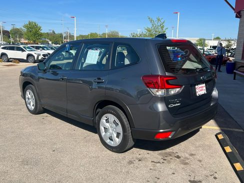 Used 2024 Subaru Forester AWD/4WD image 5