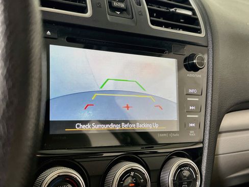 Used 2018 Subaru Forester 2.5i Premium AWD/4WD image 13