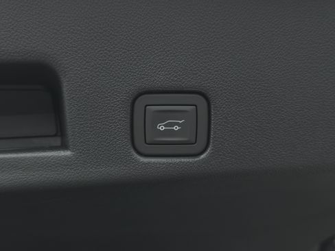 New 2026 Buick Enclave Sport Touring w/ LPO, Floor Liner Package FWD image 39