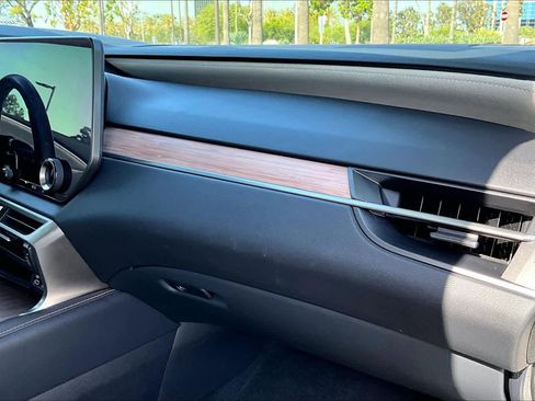 Certified 2023 Lexus RX 350 AWD w/ Accessory Package (Z1) image 17