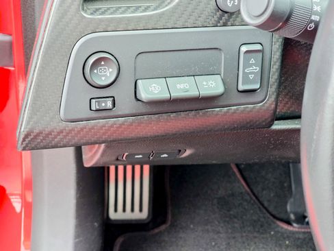 Used 2016 Chevrolet Corvette Z06 w/ 3LZ Preferred Equipment Group image 33