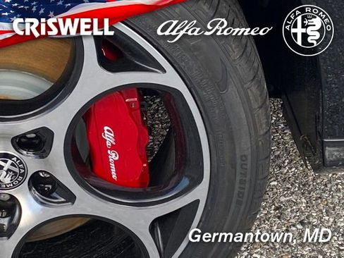 New 2024 Alfa Romeo Tonale Veloce image 13