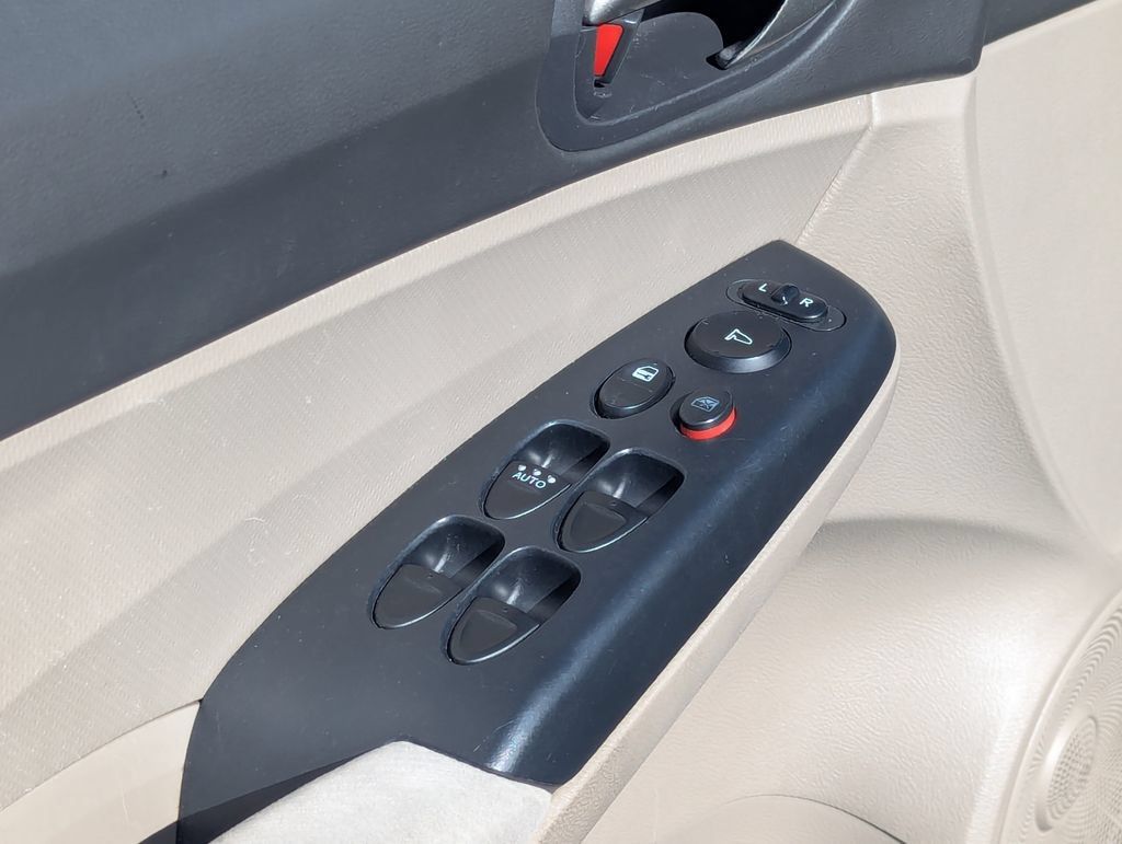 Used 2011 Honda Civic GX image 20
