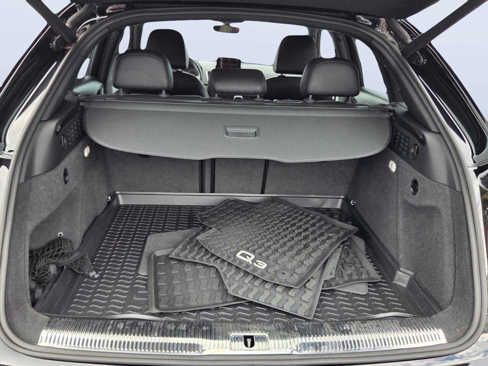 Used 2018 Audi Q3 2.0T Premium Plus AWD/4WD image 14