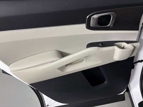 New 2026 Kia Sorento S image 37