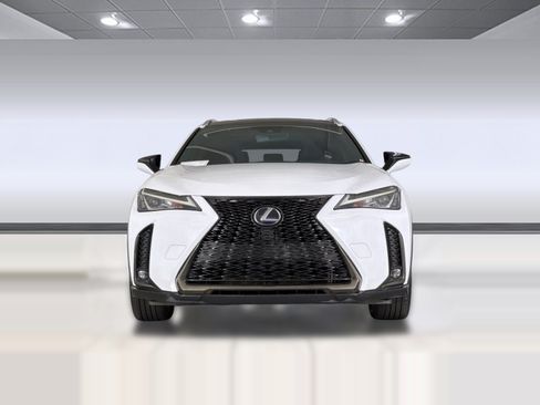 Used 2019 Lexus UX 250h F Sport AWD/4WD image 5