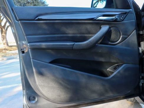 Used 2018 BMW X1 xDrive28i image 13