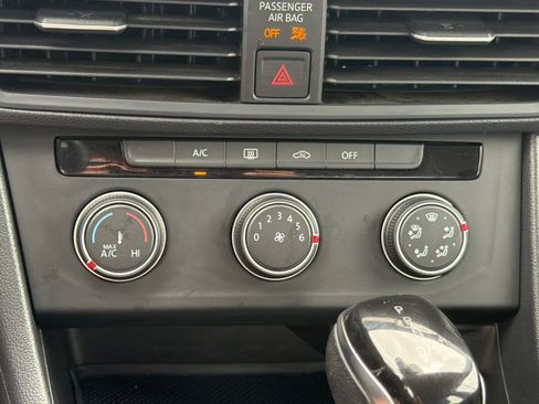 Used 2024 Volkswagen Jetta S FWD image 21
