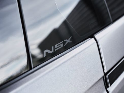 Used 2022 Acura NSX Type S image 38