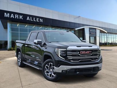New 2026 GMC Sierra 1500 SLT w/ SLT Premium Package