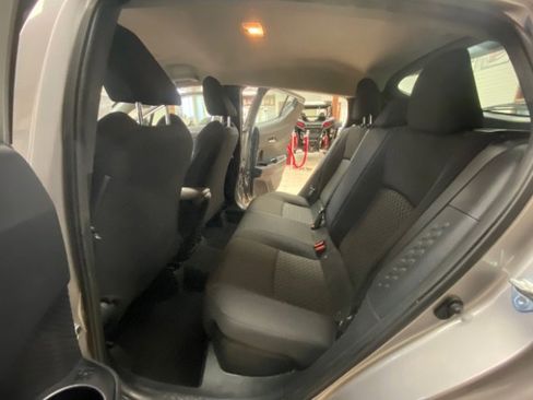 Used 2020 Toyota C-HR LE image 17