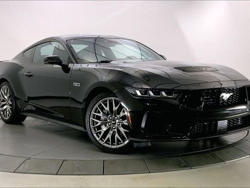 Used 2024 Ford Mustang GT Premium image 1