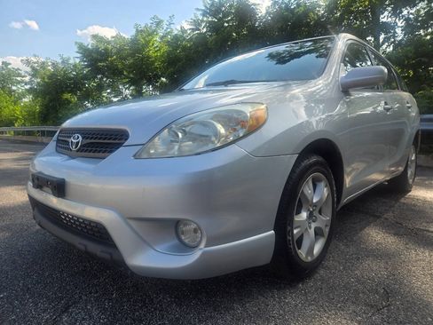 Used 2007 Toyota Matrix XR FWD image 1
