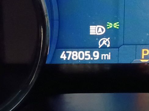 Used 2024 Ford Expedition Max XLT image 2