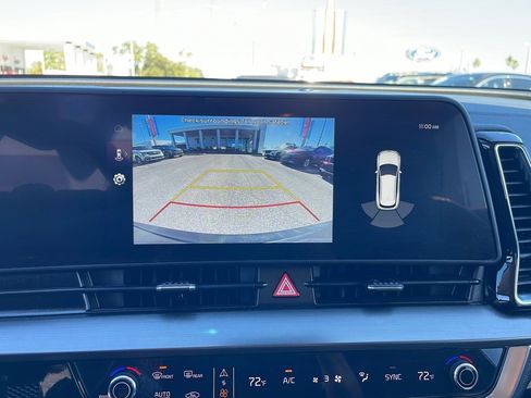 Used 2024 Kia Sportage EX image 20