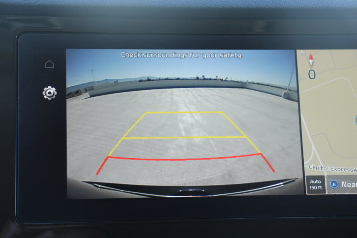 Used 2022 Kia Niro EX FWD image 29