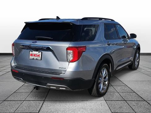 Used 2023 Ford Explorer XLT w/ Equipment Group 202A AWD/4WD image 5